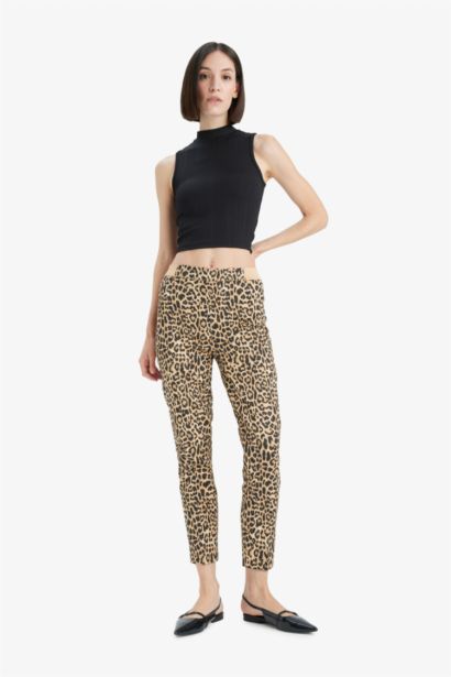 Sigaret Normal Bel Leopar Desenli Düz Paça Saten Pantolon