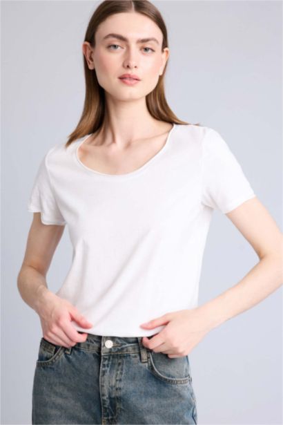 Kısa kollu Tişört