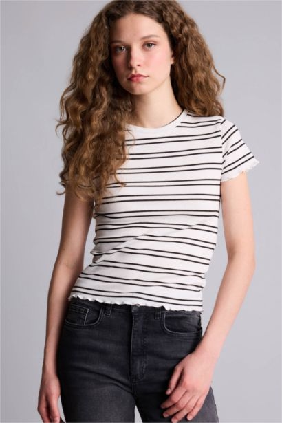 Woman Short Sleeve T-Shirt