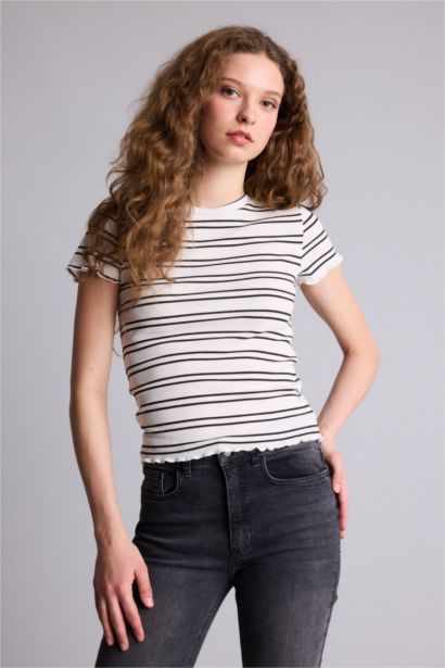 Woman Short Sleeve T-Shirt