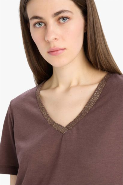 Regular Fit V-Neck Short Sleeve T-Shirt