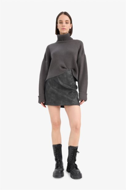 Oversıze Balıkçı Yaka Triko Kazak