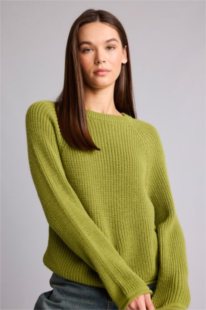 Regular Fit Long Sleeve Basic Knit Pullover