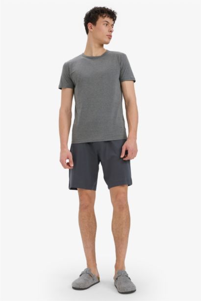 بلوزة سليم فيت بياخة مستديرة