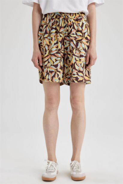 شورت وايد ليج هاي ويست بجيب