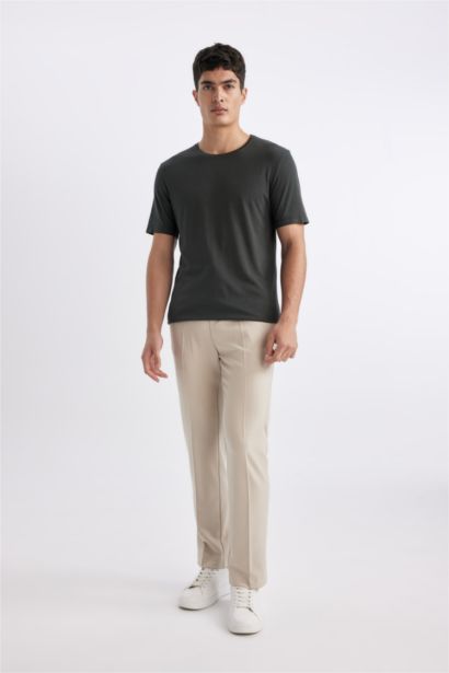 Slim Fit Crew Neck Short Sleeve Basic T-Shirt