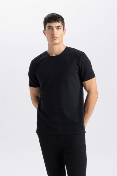 Slim Fit Crew Neck Short Sleeve T-Shirt
