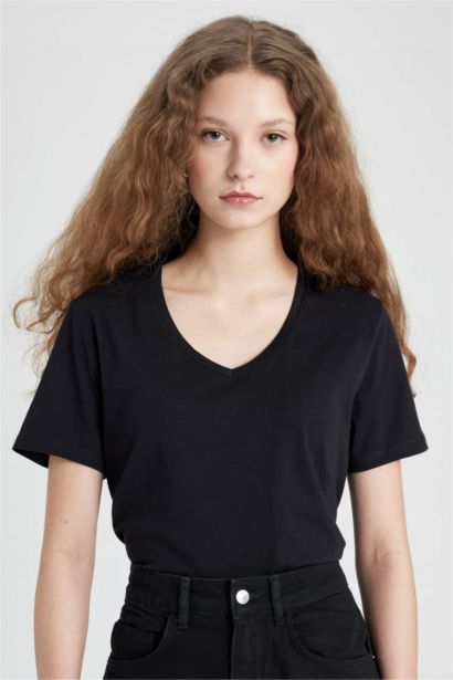 تيشيرت حمل نص ردن قصة عادية