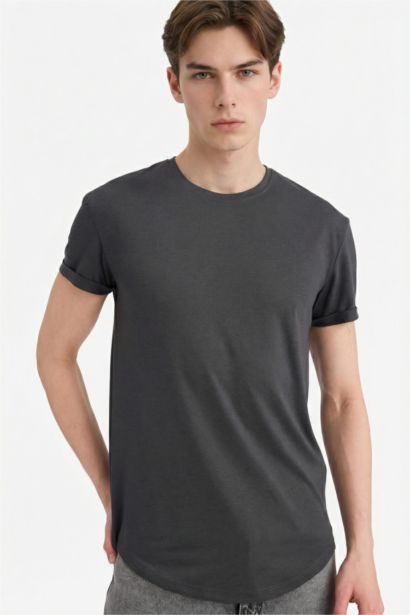 Long Muscle Fit Crew Neck Basic T-Shirt