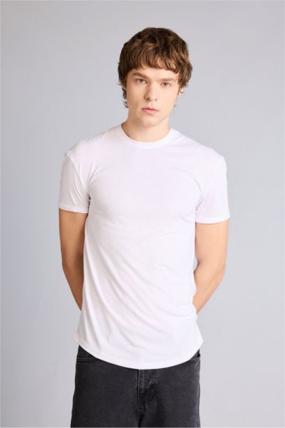 T-shirt basique à col rond et manches courtes