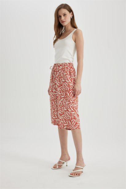 High Waist Crop Fit Viscose Capri