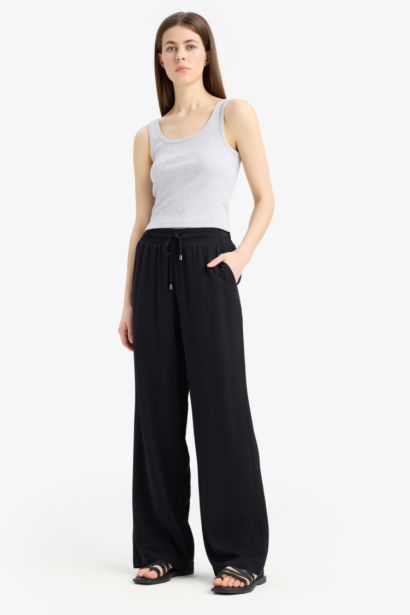 Pantalon en viscose large taille haute avec poches