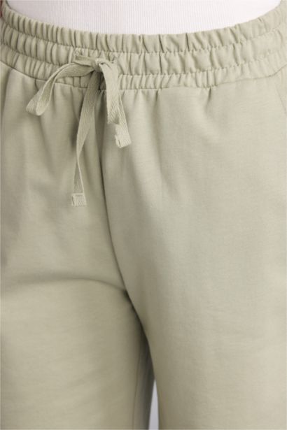 Regular Fit Normal bel Bermuda Şort