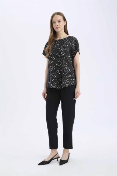 بنطلون جوجر برجل عادي مظهر كتان وخصر عالي