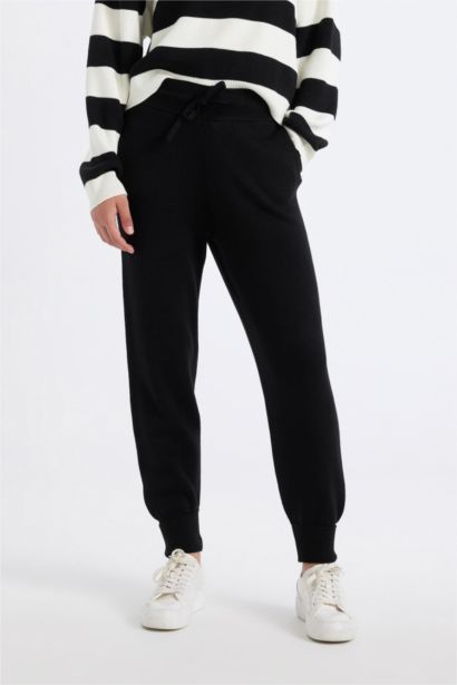 Pantalon Jogging en tricot basique taille élastique avec lacet