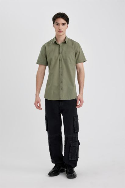 %100 Pamuk Slim Fit Dar Kesim Yazlık Basic Düz Kısa Kollu Gömlek