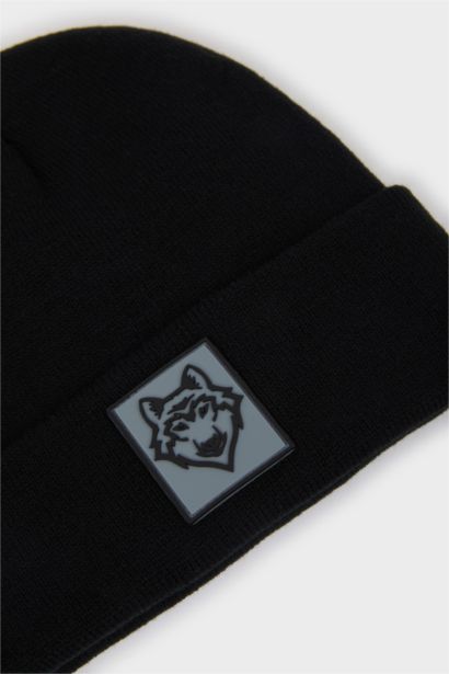 Erkek Dokuma Etiketli Bere