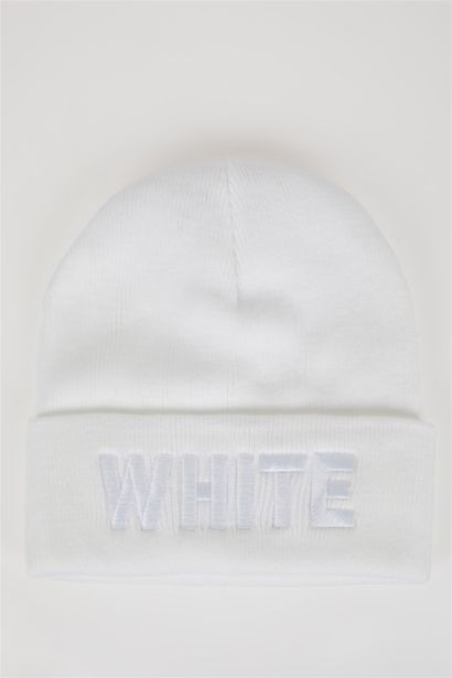 كلاو صوف نسائي مطرز