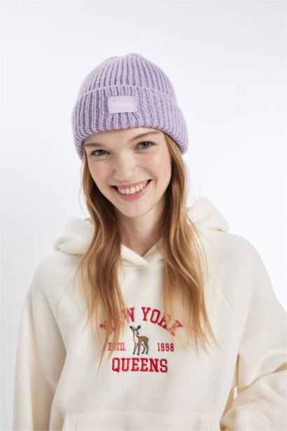 Әйелдерге берет