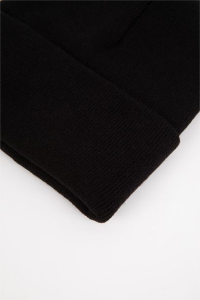Woman Winter Beret