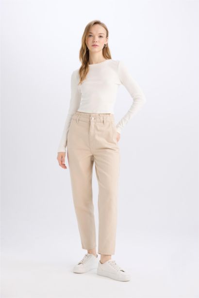 Paperbag Fit With Pockets Gabardine Trousers