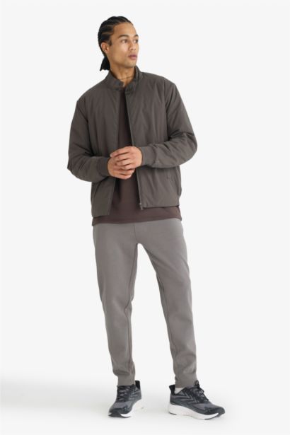 بنطلون سويت بانتس جوجر سليم فيت بسوسته من DeFactoFit