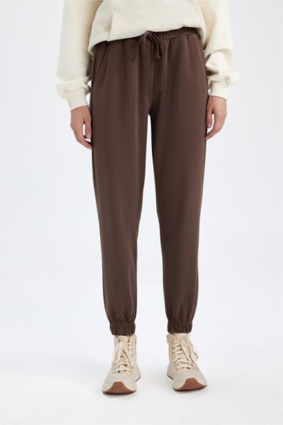 Regular Fit Elastic Waist Long Length Jogger Sweatpants