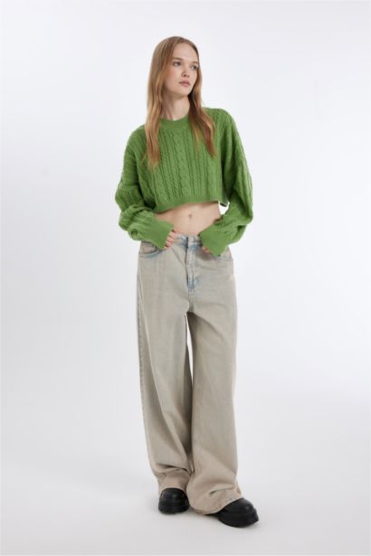Crew Neck Hair Knitted Crop Pullover