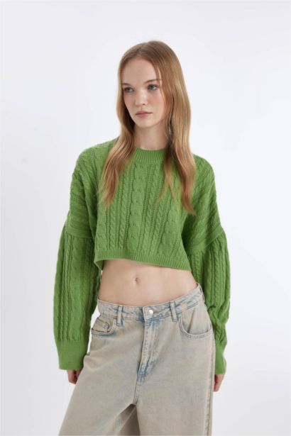 Crew Neck Hair Knitted Crop Pullover