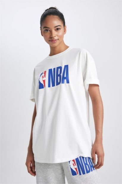 Oversize Fit NBA Licensed Crew Neck Printed Short Sleeve T-Shirt