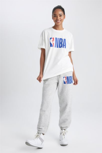 Oversize Fit NBA Licensed Crew Neck Printed Short Sleeve T-Shirt