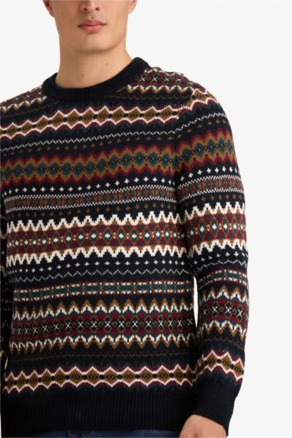 Standard Fit Crew Neck Knitwear Pullover