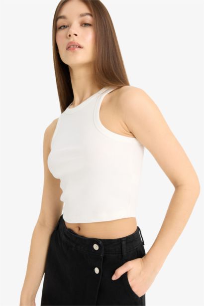 Slim Fit Camisole Halter Collar Tank Top