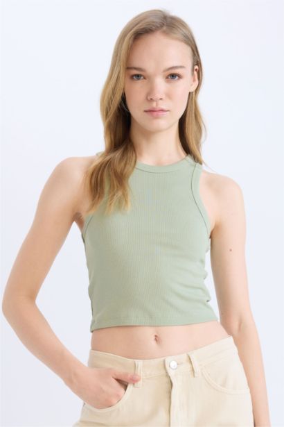 تانك توب مضلع سليم فيت بياقة هالتر