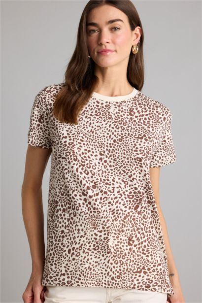 Трикотажная футболка Long Fit с круглым вырезом принтом-слоганом и коротким рукавом