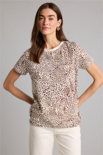 Трикотажная футболка Long Fit с круглым вырезом принтом-слоганом и коротким рукавом