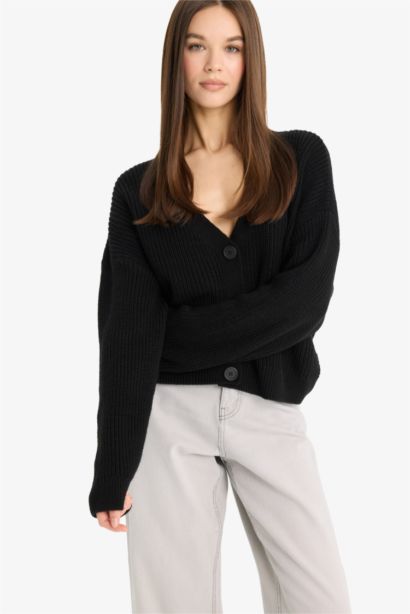 Regular Fit V-Neck Buttoned Knitwear Cardigan