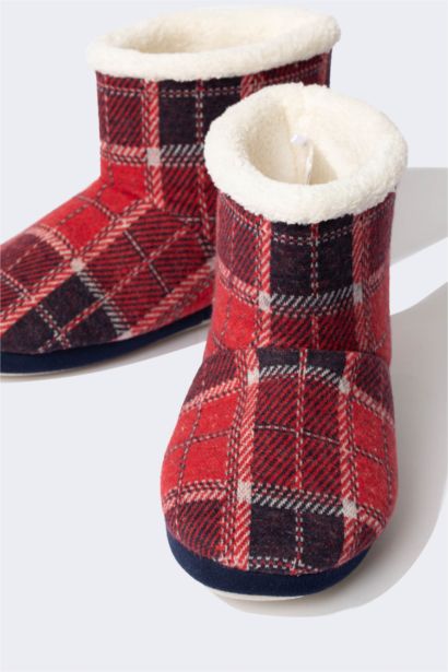 Women Fall in Love Christmas Themed Home Boots