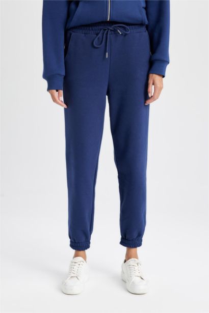 Pocketed Normal Waist Thick Basic Jogger Sweatpants