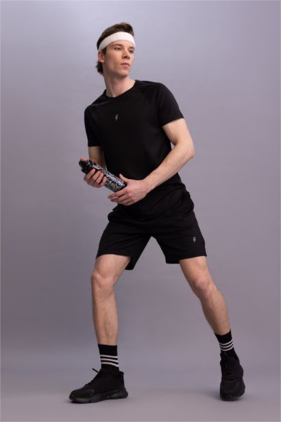 Slim Fit
