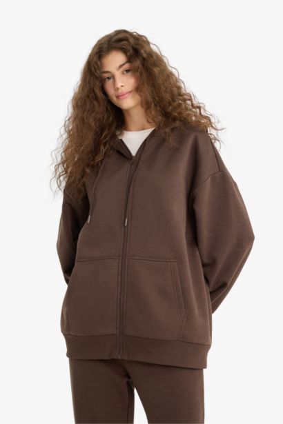 Оверсайз широкий крой с капюшоном из толстой ткани кардиган