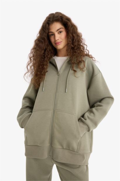 Оверсайз широкий крой с капюшоном из толстой ткани кардиган