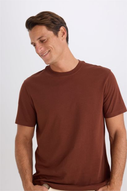 New Regular Fit Crew Neck Short Sleeve T-Shirt