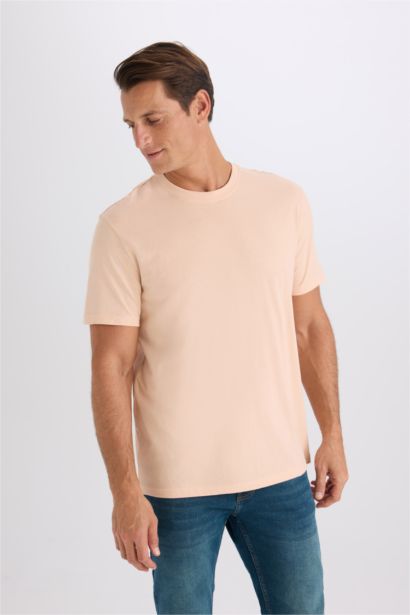 New Regular Fit Crew Neck Short Sleeve T-Shirt