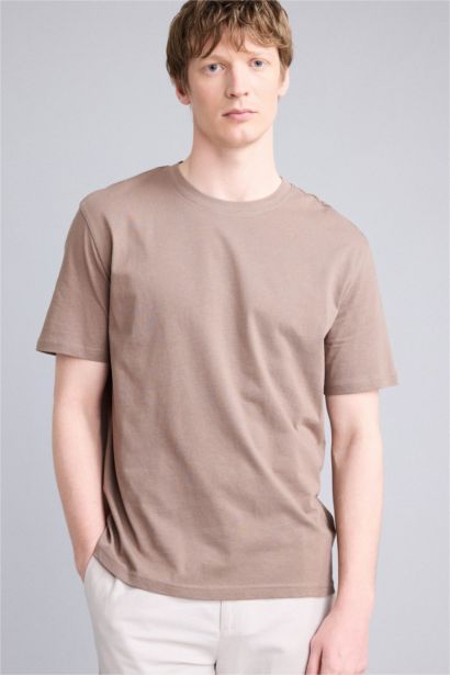 New Regular Fıt Kısa Kollu Tişört