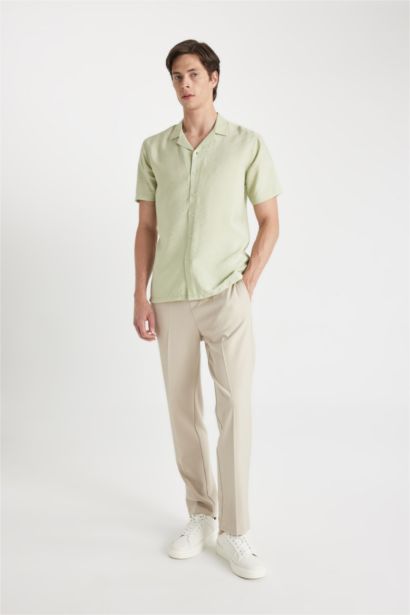 قميص نص كم ايروبين مودرن فيت بياقة بولو