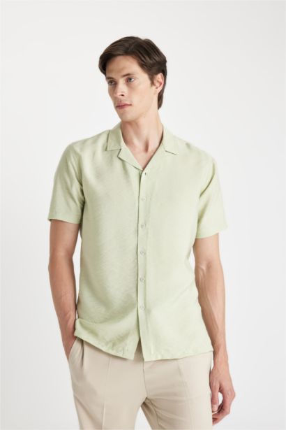 قميص نص كم ايروبين مودرن فيت بياقة بولو