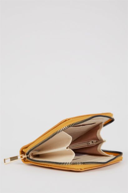 محفظة جلد صناعي