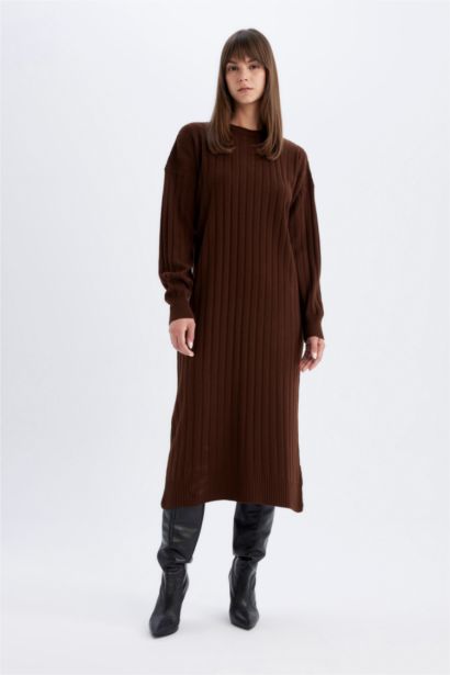 Yarım Balıkçı Yaka Basıc Triko Elbise