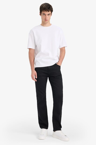 Sergio Regular Fit Regular Waist Straight Leg Jeans